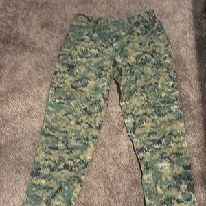 Men’s army pants